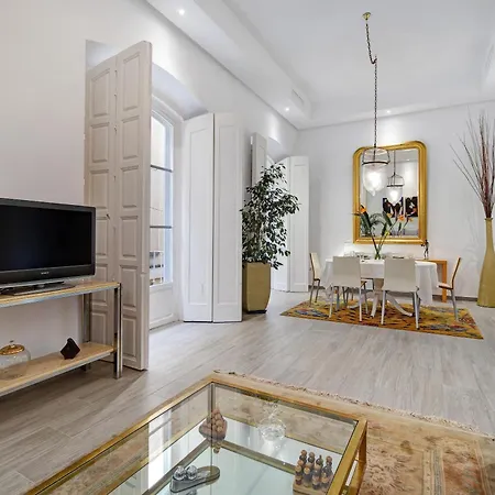 Piso Con Encanto Apartment *